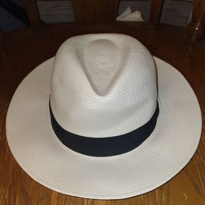 Authentic Pamama Hat. L 7 1/4. Lightweight. Summer style.